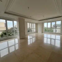 واحد ۱۳۰ متری سوهانک به قیمت