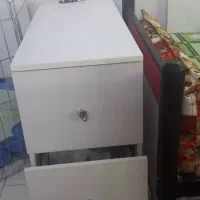 میز عسلی وسط مبلی