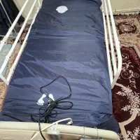 تخت بیمار سه شکن برقی