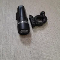 چراغ پایه دار دوچرخه