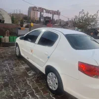 رانا پلاس ۴۰۲ بی رنگ|خودرو سواری و وانت|قم, پردیسان|دیوار