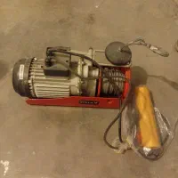 بالابربرقی محک|ابزارآلات|شاهین‌شهر, نبوت|دیوار