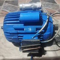 چرخ گوشت صنعتی 42 ودینام0الکو|ماشین‌آلات صنعتی|فولادشهر, A4|دیوار