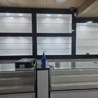 ویترین موبایل فروشی