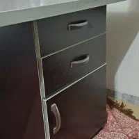میزکار.صندلی.کتابخانه.طبقه ی دکوری.به صورت یکجا|دفتر کار|یزد, |دیوار