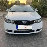 سراتو ۲۰۰۰ آپشنال مدل ۹۷ بسیار تمیز (اقساط مناسب)