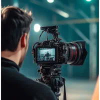 فیلمبردار و تدوینگر
