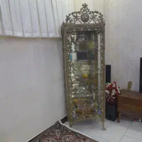 یک عدد بوفه برنز در حد نو