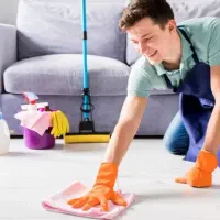 انجام امور منزل و خانگی