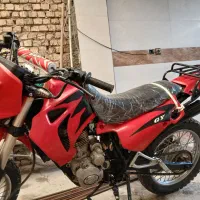 موتور ۲۰۰تریل پیشرو استارتی|موتورسیکلت|خمینیشهر, |دیوار