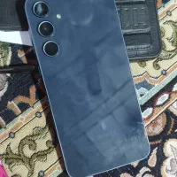 موبایل درحد نو 6ماه کار