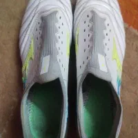 کفش میزانو فوتبالی|کیف، کفش، کمربند|مشهد, کلاهدوز|دیوار