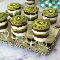 نیازمن همکار دسر زن