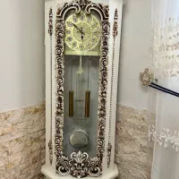 ساعت ایستاده