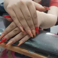 کاشت ناخن250|خدمات آرایشگری و زیبایی|مشهد, ایثارگران|دیوار