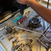 تعمیرات گاز و هود با نازلترین قیمت سریع در تهران