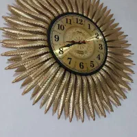 ساعت طلایی طرح خورشیدی|ساعت دیواری و تزئینی|هشتگرد, شهرک ولیعصر (مصلی)|دیوار