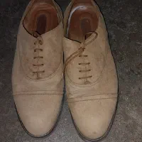 دو جفت کفش چرم‌ اصلی