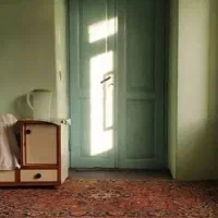 آیا کسی هست بهم کمک کنه