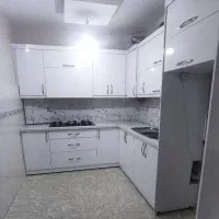 85 متر / حاشیه خیابان