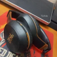 هدفون برند JBL