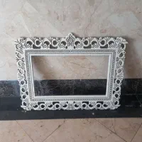 قاب عکس یا آینه بزرگ