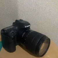 دوربین canon 80d با لنز 18-135 usm