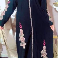 تعدادی عبا|لباس|بندرعباس, |دیوار