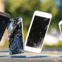 تعدادی گوشی خراب