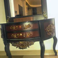 کنسول و آیینه