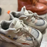 بوت بچگانه و کتونی سایز۲۹و ۳۰|کفش و لباس بچه|تهران, تهرانسر مرکزی|دیوار