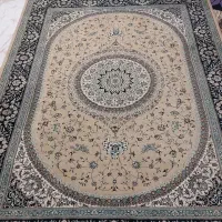 فرش ۹متری زمینه کرم با حاشیه سرمه ای