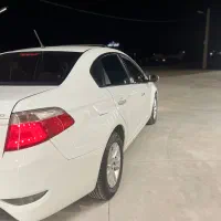 برلیانس ۳۳۰|خودرو سواری و وانت|رشت, یخسازی|دیوار