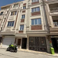 67متر دوطبقه و نیم