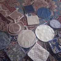 دستگیره و زیر قابلمه ای