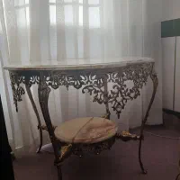 میز بزرگ اصل برز