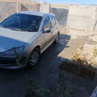 پژو ۲۰۶مدل ۸۱عروسک فروش یا معاوضه باموتور بنلی