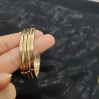 طلا همگی نو و بدون زدگی هستن