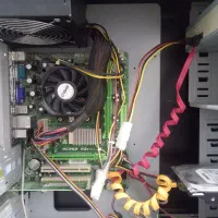 کامپیوتر رومیزی|رایانه رومیزی|سنندج, |دیوار