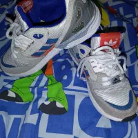 کتونی آدیداس اورجینال سایز ۳۷