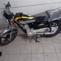 فروش موتور هندا ۲۰۰کویر و 150احسان در حد 200پرواز