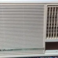 قاب جلو پنجره کولرگازی