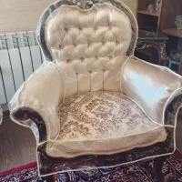 مبل سلطنتی