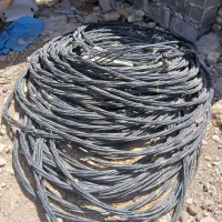 کابل خود نگهدار