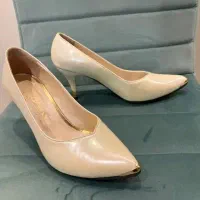 کفش پاشنه بلند