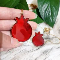 گردنبد یلدایی