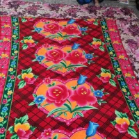 لحاف(لیفه)روی کرسی|رختخواب، بالش، پتو|بوکان, |دیوار