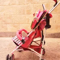 کالسکه، روروک، کریر و تخت نوزاد و کودک در حد نو|کالسکه و لوازم جانبی|همدان, |دیوار