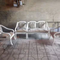 تعدادی صندلی