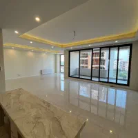 آپارتمان ۱۸۰ متری،سه خواب، ساحلی ویو دریا